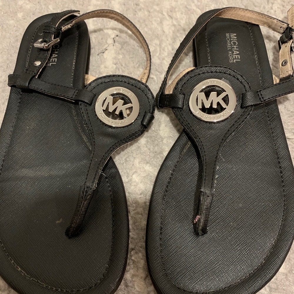 Michael Michael kors thong sandals